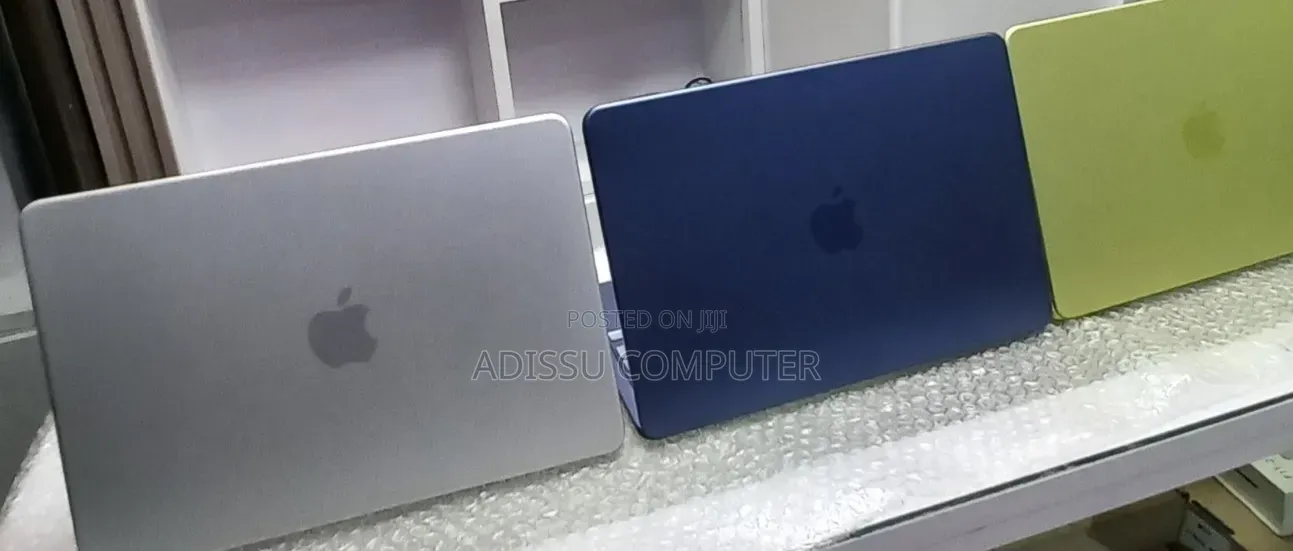 New Laptop Apple MacBook Neo 2026 8GB SSD 256GB