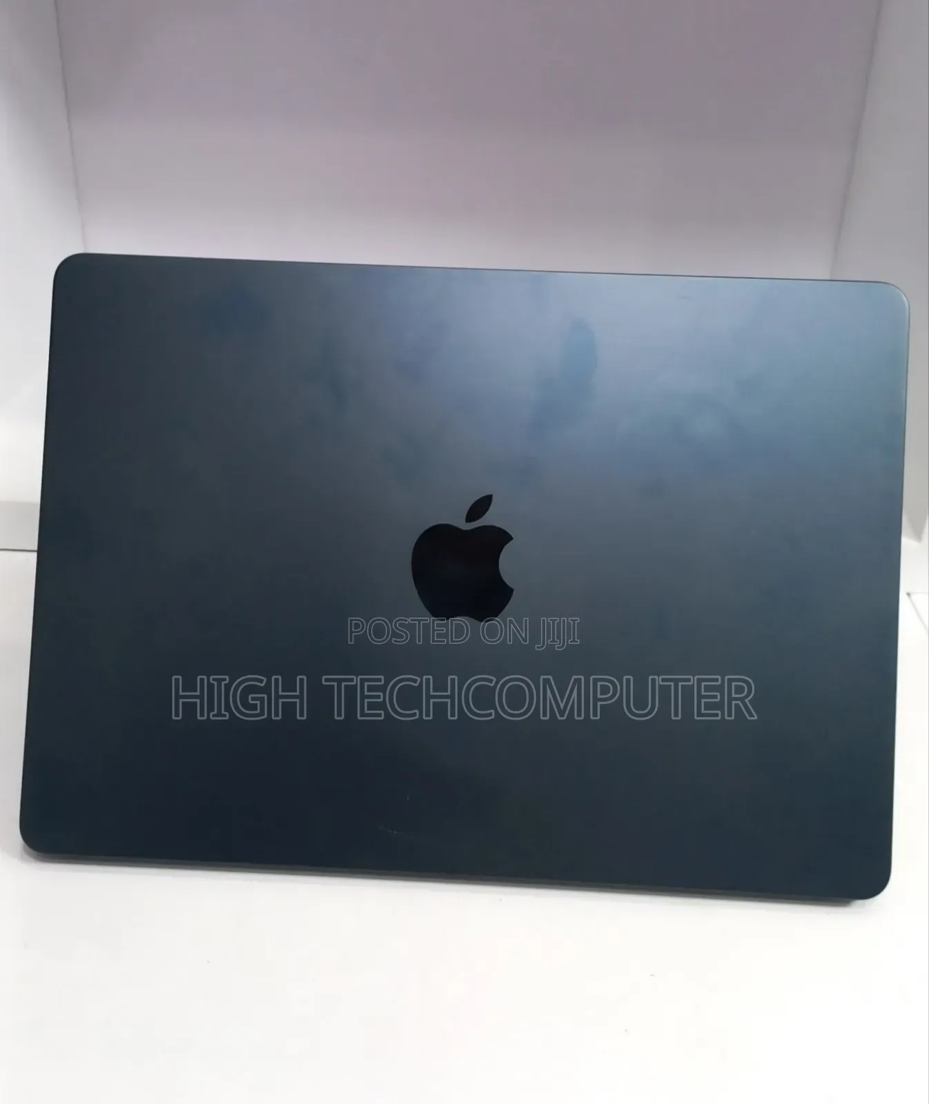 New Laptop Apple MacBook Air 2022 M2 8GB Apple M2 SSD 256GB