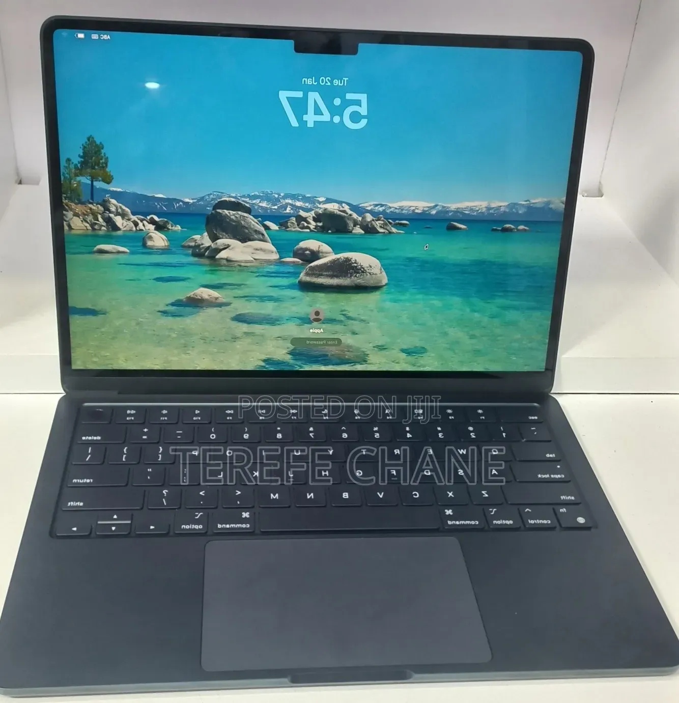 New Laptop Apple MacBook Air 2022 M2 8GB Apple M2 SSD 256GB