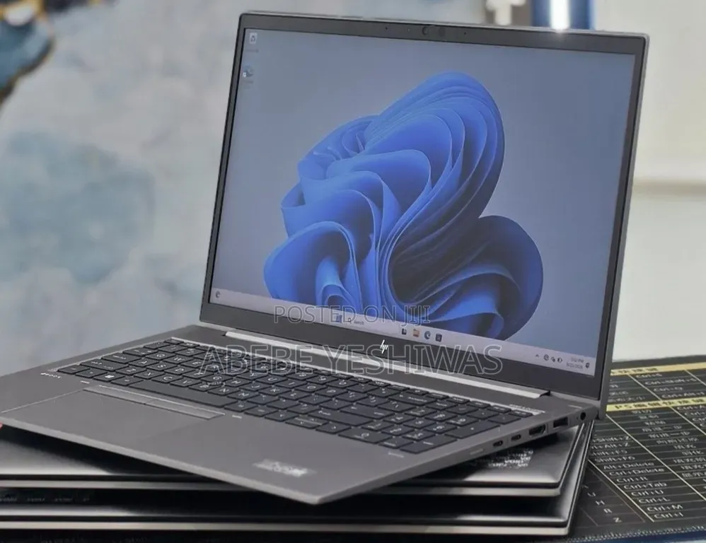 New Laptop HP ZBook Fury 15 G8 16GB Intel Core i5 SSD 512GB