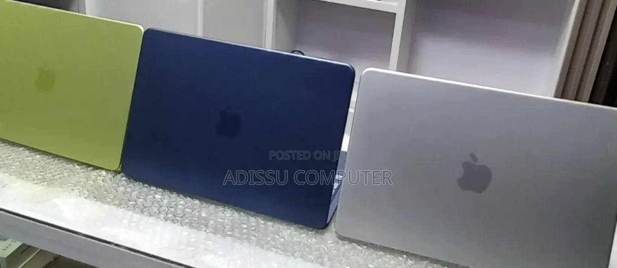 New Laptop Apple MacBook Neo 2026 8GB SSD 256GB
