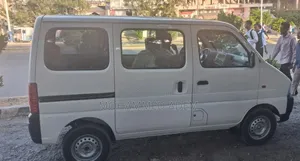 Suzuki Eeco 2025 White