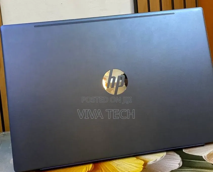New Laptop HP Pavilion 15 8GB Intel Core i5 SSD 512GB