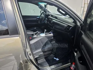 Toyota Hilux 2025