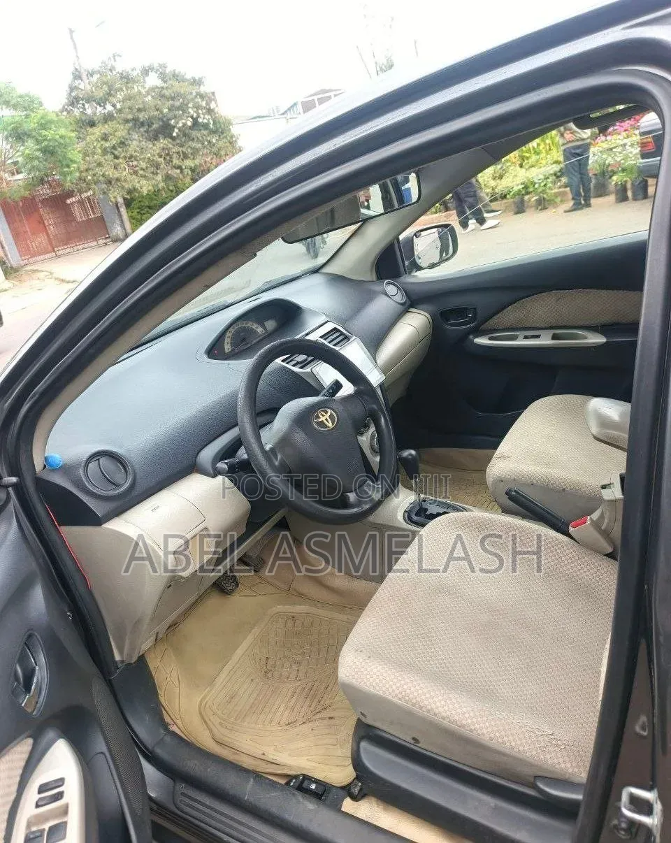 Toyota Yaris 2007 Black