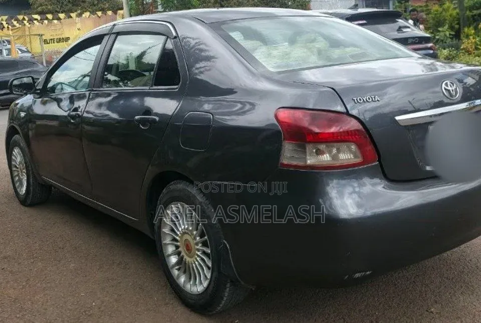Toyota Yaris 2007 Black