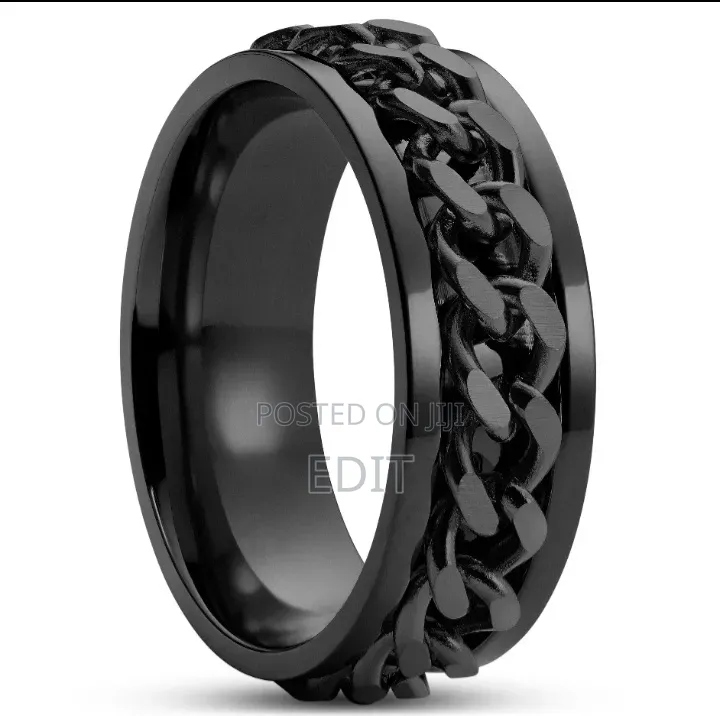 Black Chain Designe Ring