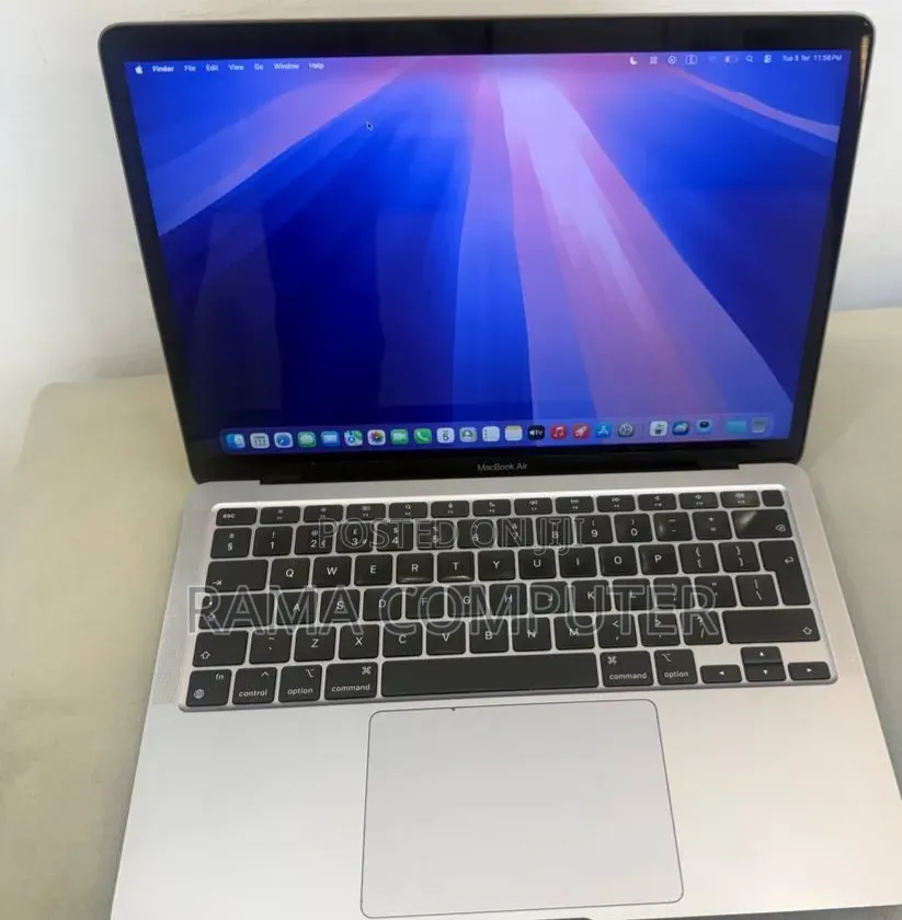 New Laptop Apple MacBook Air 2020 M1 8GB Apple M1 SSD 256GB