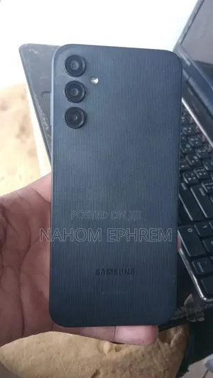 New Samsung Galaxy A04s 128 GB Black