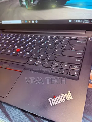 New Laptop Lenovo 8GB Intel Core i5 SSD 256GB