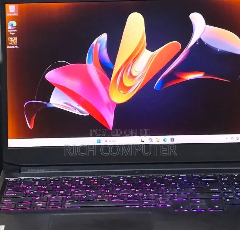 New Laptop Lenovo Ideapad 3 8GB Intel Core i5 SSD 512GB
