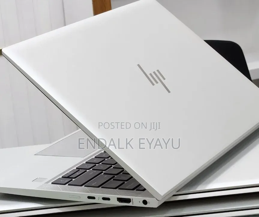 New Laptop HP EliteBook 840 G8 16GB Intel Core i5 SSD 512GB