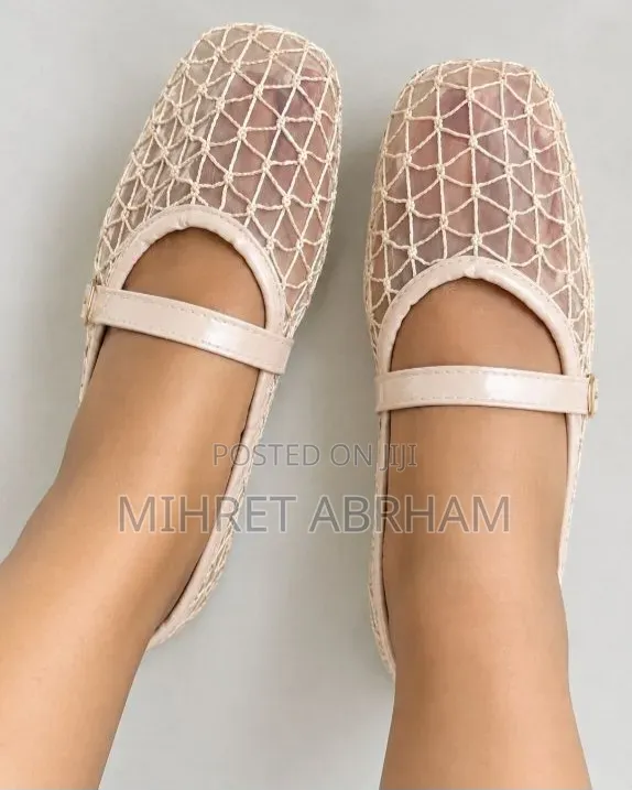 Women Flat Shoes