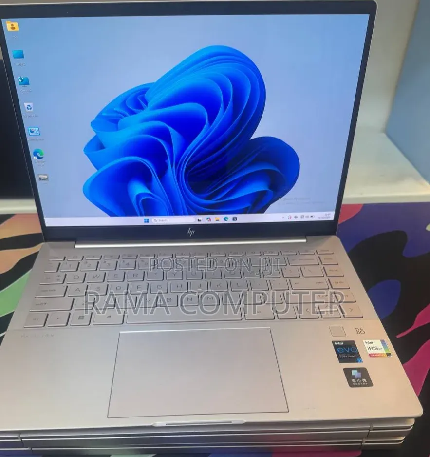 New Laptop HP Pavilion 14 16GB Intel Core i7 SSD 1T