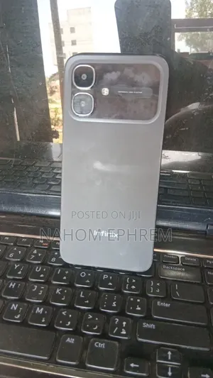 New Infinix Smart 20 64 GB Black