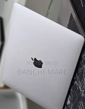New Laptop Apple MacBook Pro 2019 16GB Intel Core i7 SSD 1T