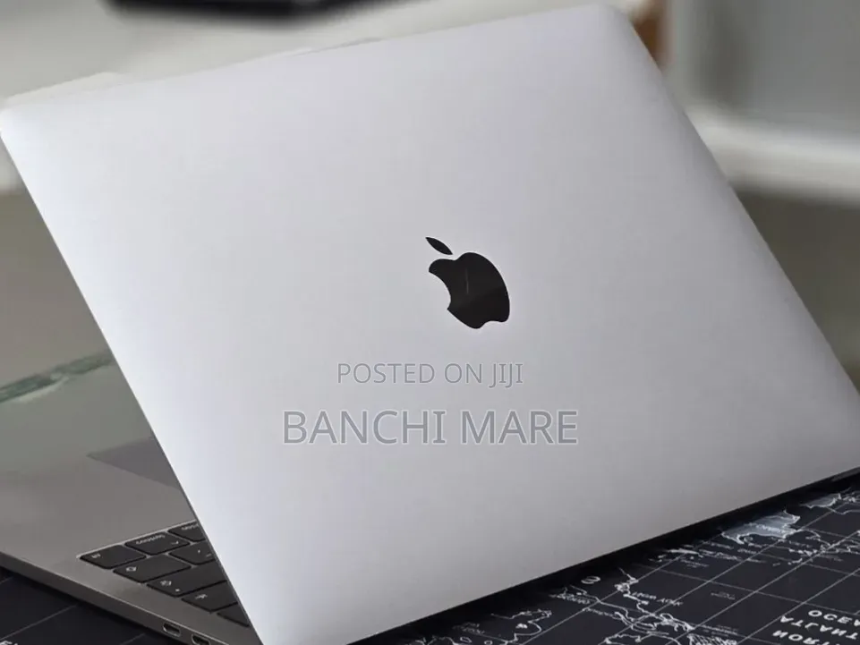 New Laptop Apple MacBook Pro 2019 16GB Intel Core i7 SSD 1T
