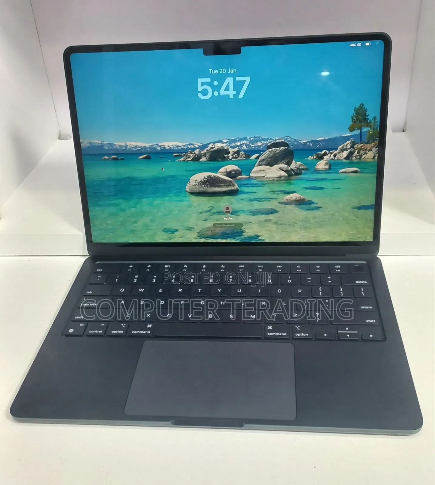 New Laptop Apple MacBook Air 2022 M2 8GB Apple M2 SSD 256GB