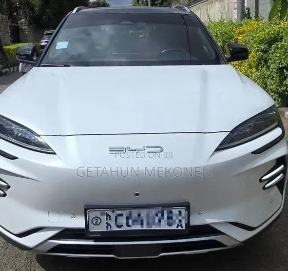 BYD Song Plus 2024 White