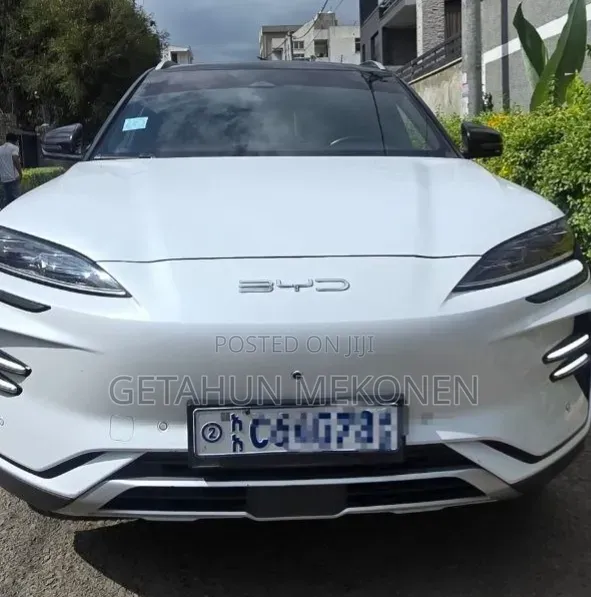 BYD Song Plus 2024 White