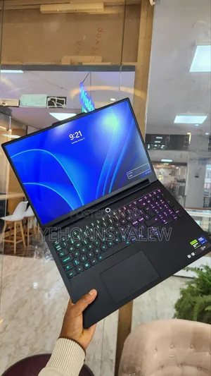 New Laptop Lenovo Legion 5 32GB Intel Core Ultra 9 SSD 2T