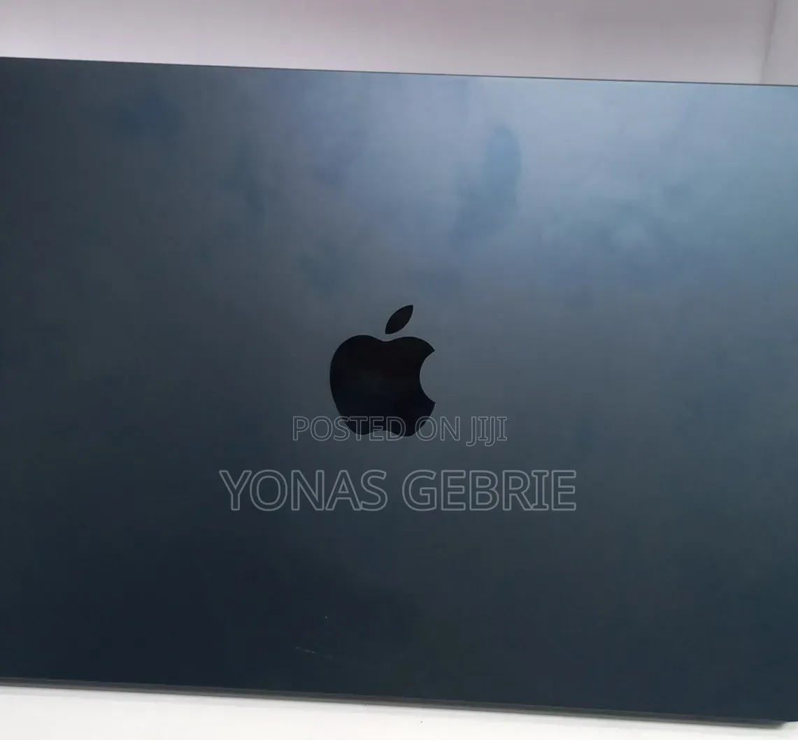 New Laptop Apple MacBook 8GB Apple M2 SSD 256GB