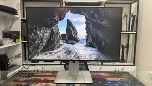Dell UltraSharp U2718Q
