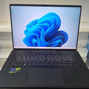 New Laptop Asus ROG Zephyrus G15 16GB Intel Core i9 SSD 1T