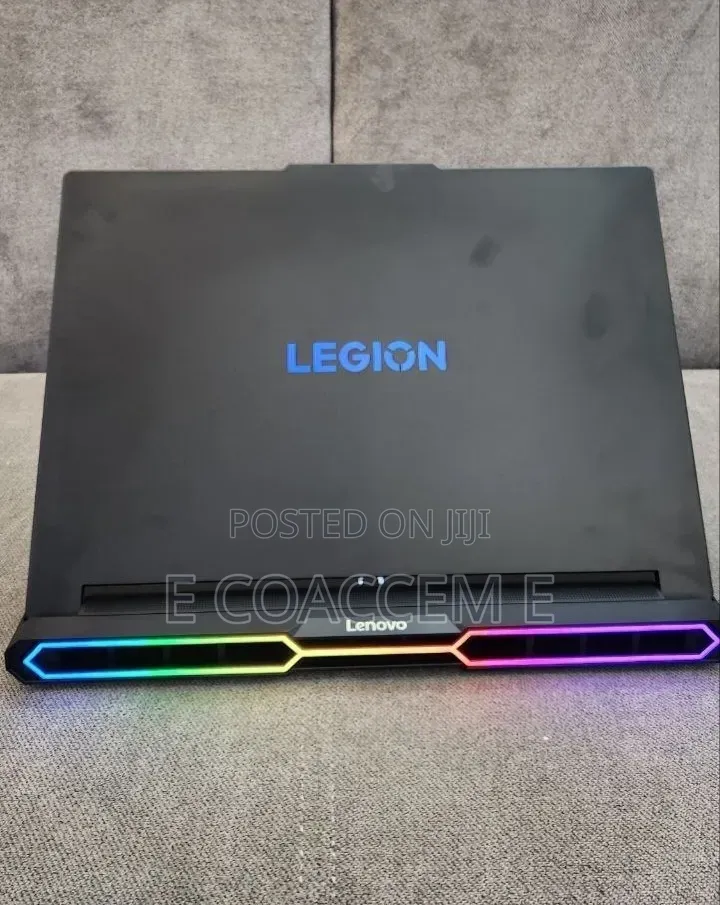 New Laptop Lenovo Legion 5i 32GB Intel Core Ultra 9 SSD 2T
