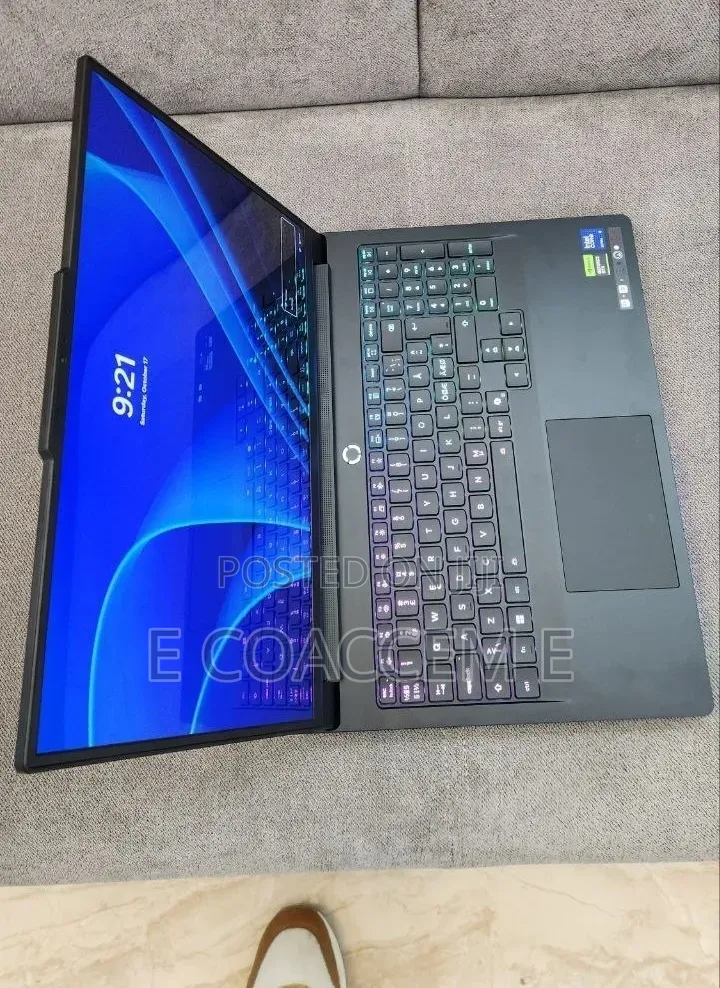 New Laptop Lenovo Legion 5i 32GB Intel Core Ultra 9 SSD 2T