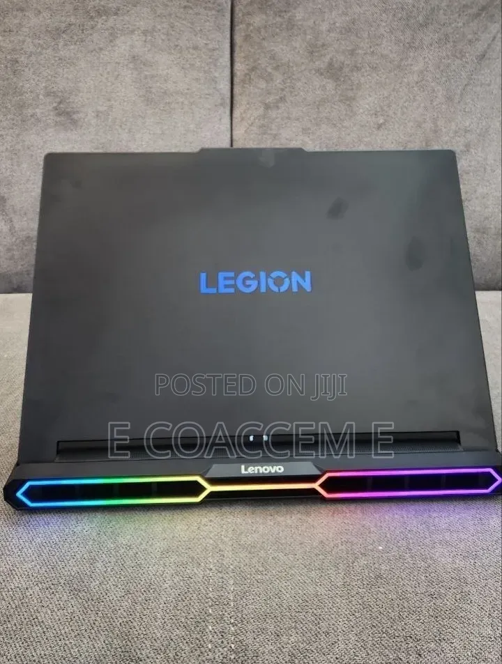 New Laptop Lenovo Legion 5i 32GB Intel Core Ultra 9 SSD 2T