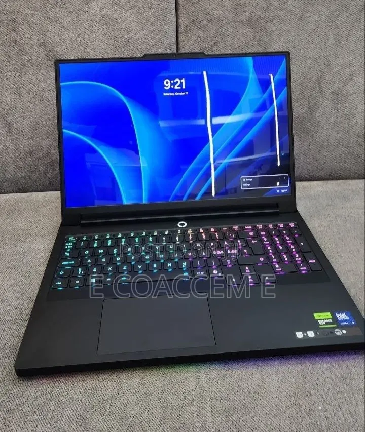 New Laptop Lenovo Legion 5i 32GB Intel Core Ultra 9 SSD 2T