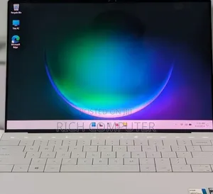New Laptop Dell XPS 15 32GB Intel Core i7 SSD 512GB