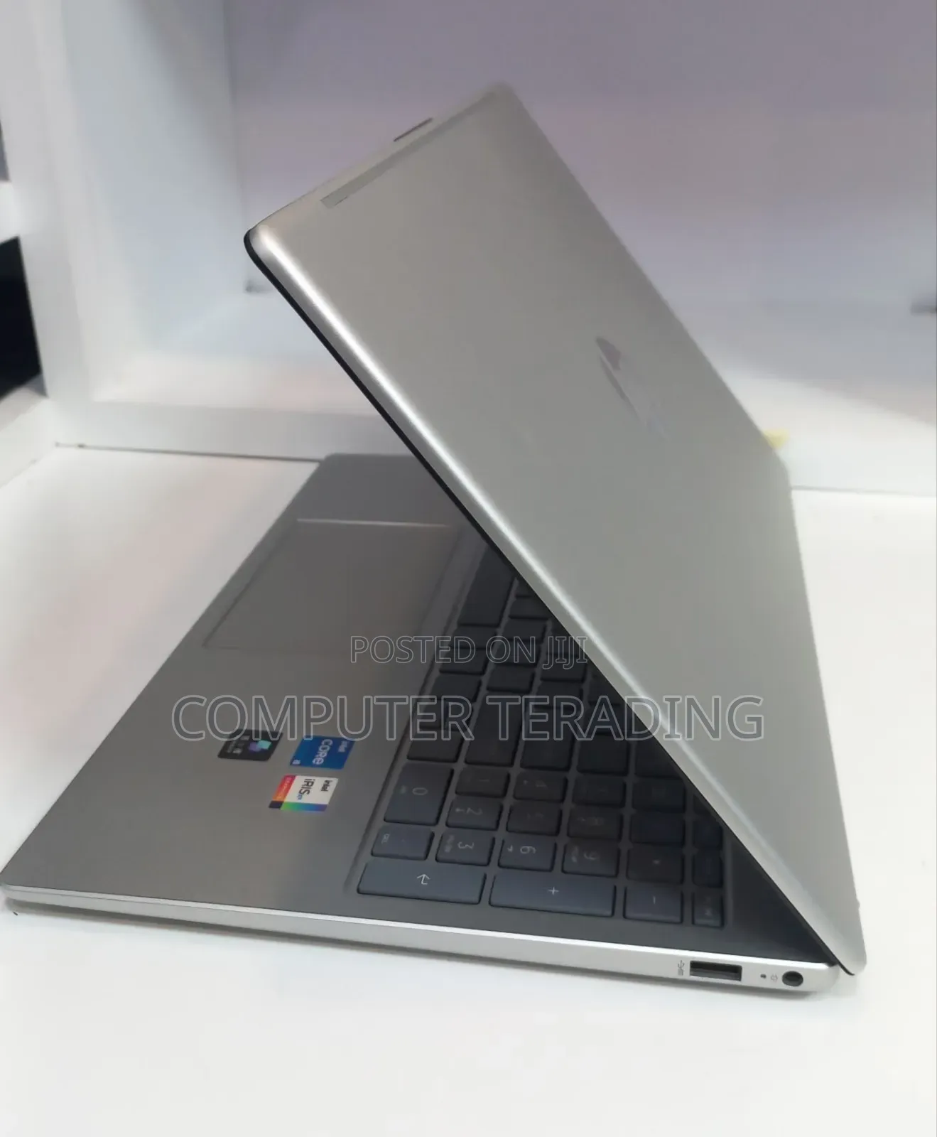 New Laptop HP Stream Notebook 16GB Intel Core i5 SSD 1T