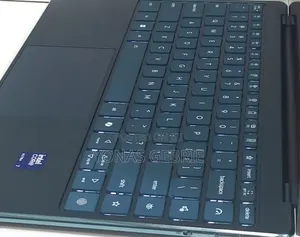 New Laptop Lenovo 16GB Intel Core Ultra 7 SSD 512GB
