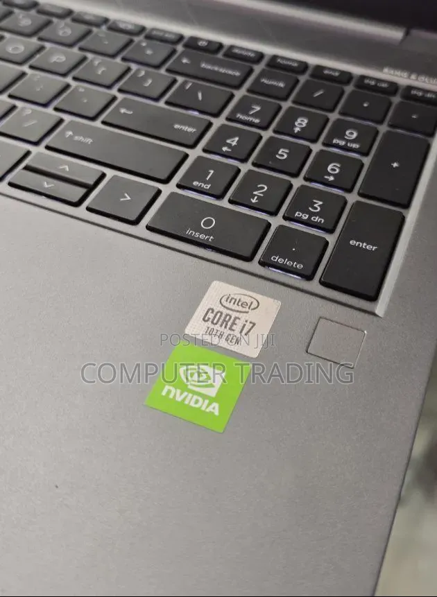 New Laptop HP ZBook Firefly 15 G7 16GB Intel Core i7 SSD 1T