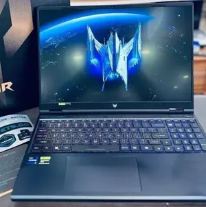 New Laptop Acer Predator Helios 18 PH18-71 16GB Intel Core i9 SSD 1T