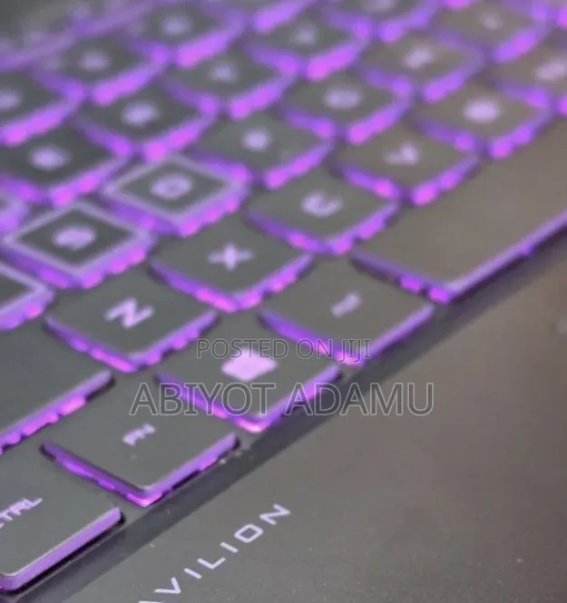New Laptop HP Pavilion 15 16GB Intel SSD 512GB