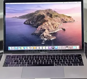 New Laptop Apple MacBook Pro 2019 16GB Intel Core i7 SSD 1T