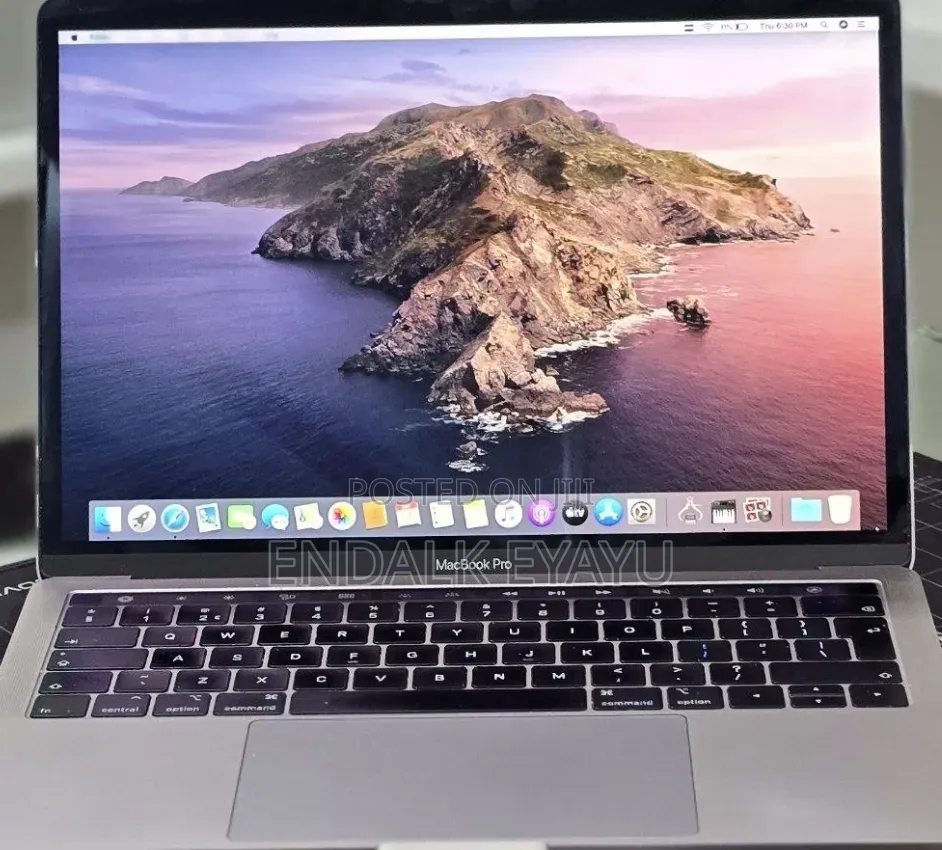 New Laptop Apple MacBook Pro 2019 16GB Intel Core i7 SSD 1T