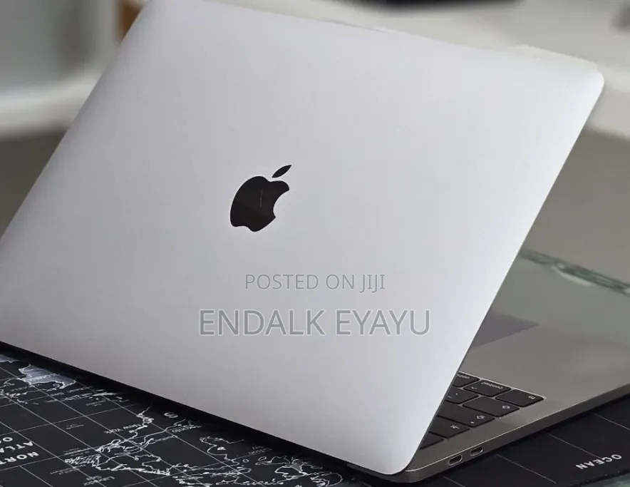 New Laptop Apple MacBook Pro 2019 16GB Intel Core i7 SSD 1T