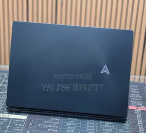 New Laptop Asus Zenbook 14 32GB Intel Core i9 SSD 1T