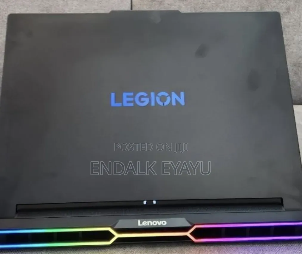 New Laptop Lenovo Legion 5i 32GB Intel Core Ultra 9 SSD 2T