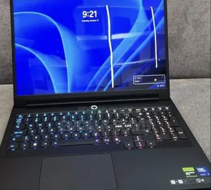 New Laptop Lenovo Legion 5i 32GB Intel Core Ultra 9 SSD 2T
