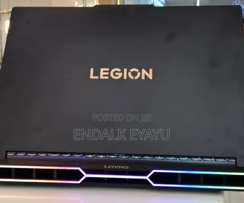 New Laptop Lenovo Legion 5i 32GB Intel Core Ultra 9 SSD 2T