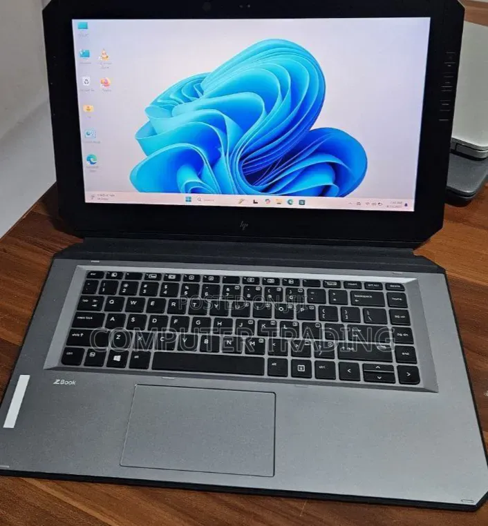 New Laptop HP ZBook X2 32GB Intel Core i7 SSD 512GB