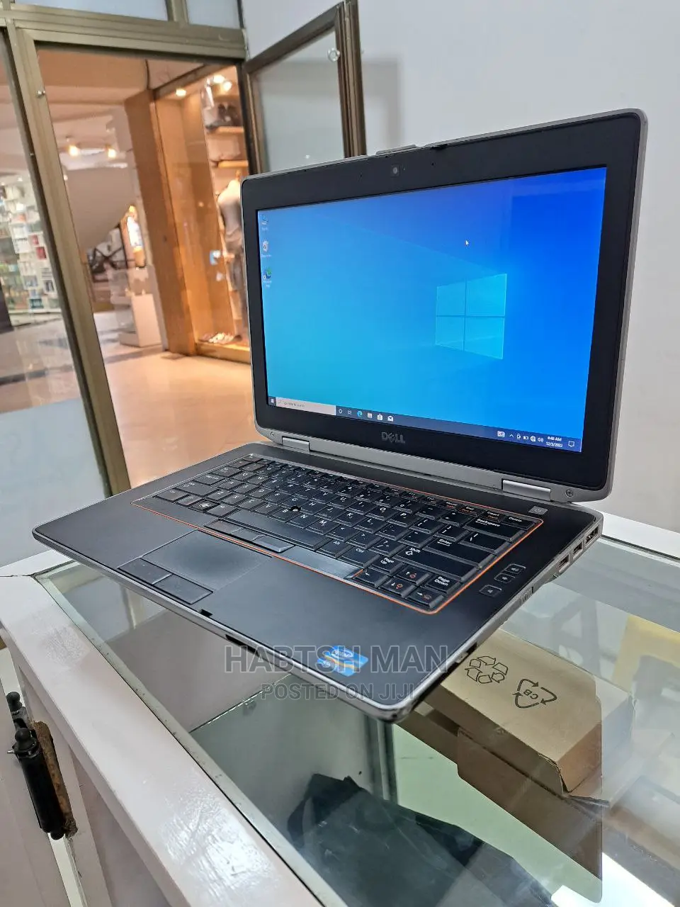 New Laptop Dell Latitude 5310 4GB Intel Core I5 HDD 500GB