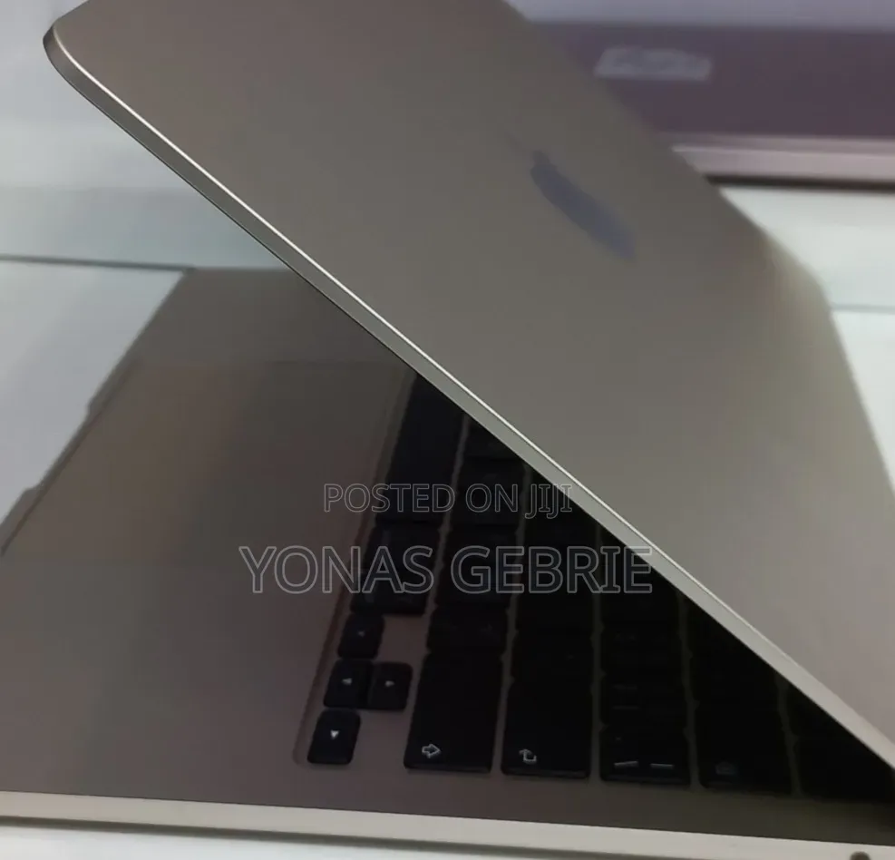 New Laptop Apple MacBook Air 2026 M5 16GB Apple M5 SSD 512GB