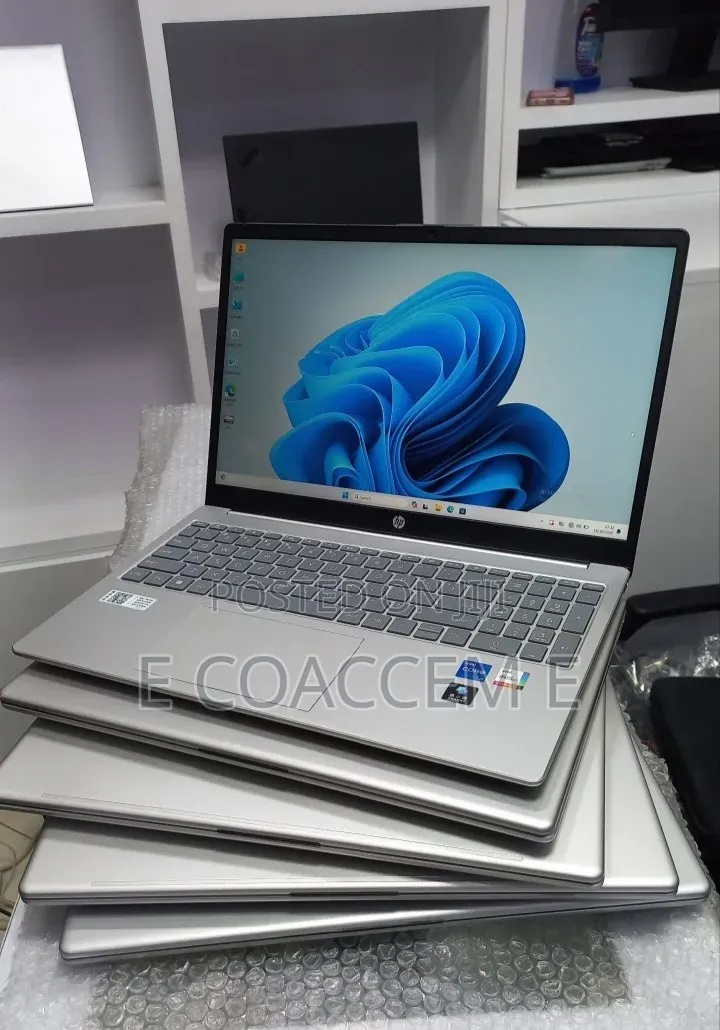 New Laptop HP Stream Notebook 16GB Intel Core i7 SSD 1T