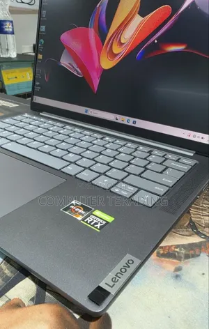 New Laptop Lenovo Yoga 2 16GB AMD Ryzen 7 SSD 1T